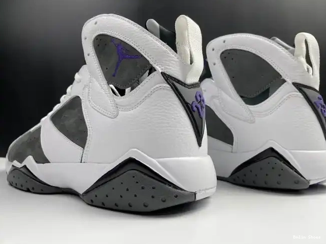 Bmlin Flint 7 (2021) Jordan Retro CU9307-100 0518